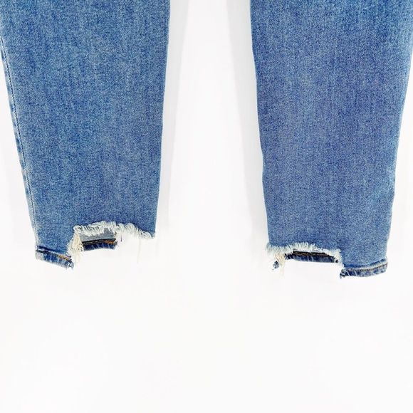 BDG Urban Outfitters Women's Light Wash Girlfriend High Rise Jeans Size 32 - Picture 4 of 6